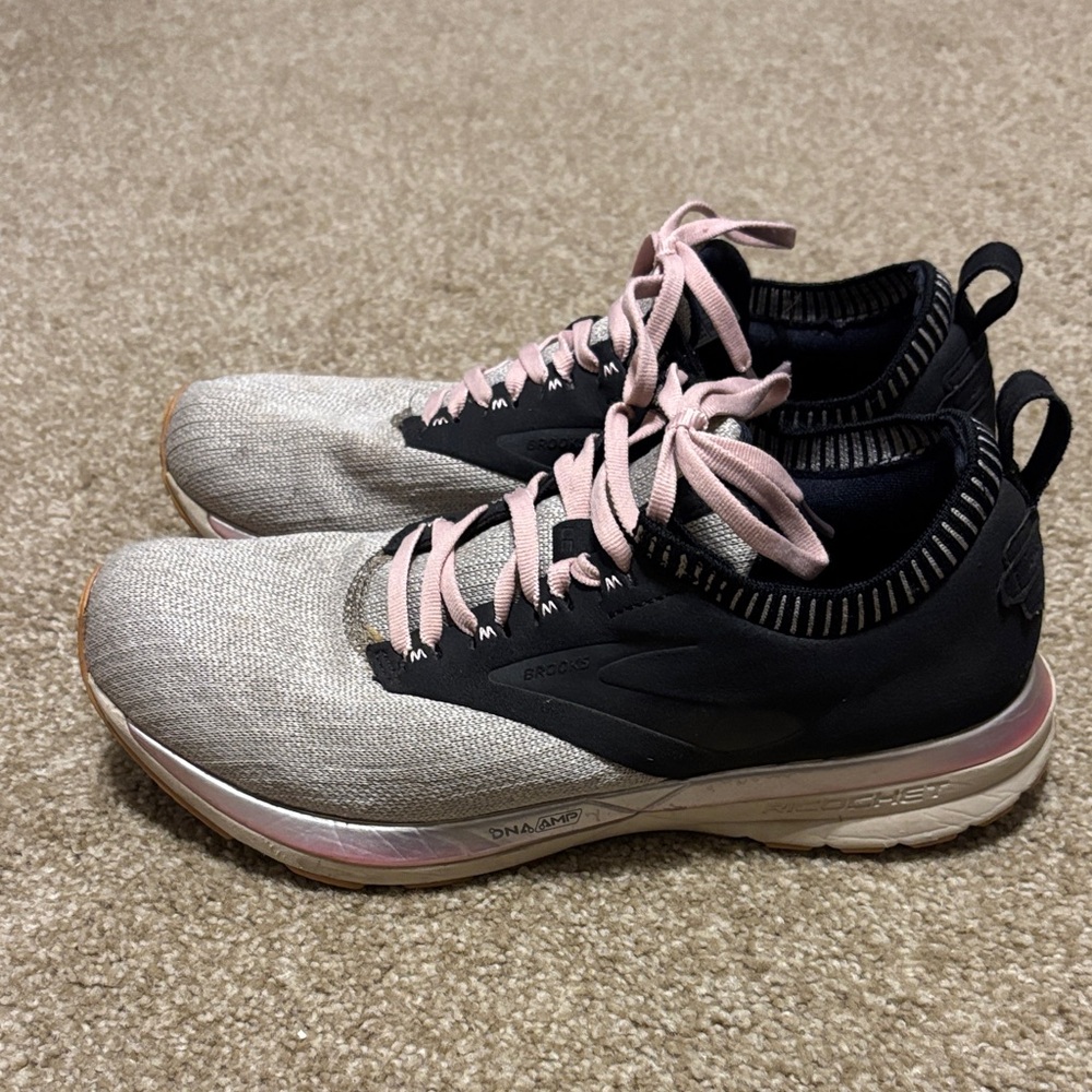 Brooks Women's Athletic Shoes - Black, Pink, and Gray